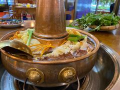 -岳记兴隆·青城腊排铜火锅(融创店)