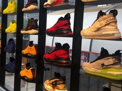 -Air Jordan(世贸天阶店)