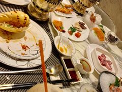 -雍和会海鲜姿造自助(湖东路店)