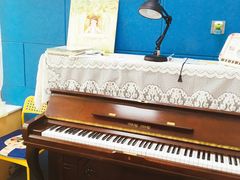 -The ONE 智能钢琴教室音乐恋琴吧·青岛市海玖玖艺术培训学校