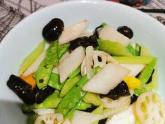 荷塘月色-客官 · 江南小菜馆(长风大悦城店)