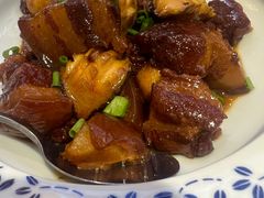 鲍鱼红烧肉-涌觅名灶·本地海鲜宁波菜(财富广场店)
