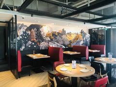 大堂-必胜客(花舞大唐博物馆店)