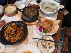 -梅利汴京烤鸭•开封豫菜地标店(东大街店)