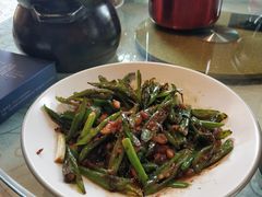 -小芙蓉湘菜馆(易生活购物公园店)