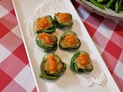 蟹黄墨鱼饼-龙桥私厨·姜花菊花过桥鱼·顺德菜(容桂店)