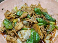 -云海肴·汽锅鸡·云南菜(天山百盛优客店)