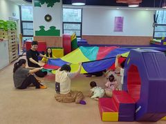 -爱威盛亲子俱乐部·纽约国际早托中心
