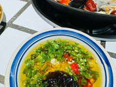 -贰回巷火锅馆(钟楼店)