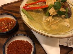 绿咖喱鸡肉套饭-GOGO Plate(成都太古里店)