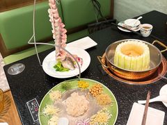 -得意咚瓜·顺德鱼生·冬瓜火锅(深圳首店)