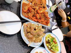 -三妹小龙虾·黄油蟹(华侨城总店)