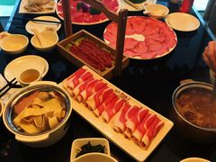 -鲁西肥牛(九方购物中心店)