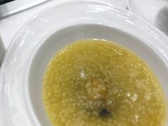 -香山湖家家宴(中山陵店)