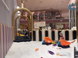 -奈尔宝家庭中心·亲子餐厅(鄞州万达店)