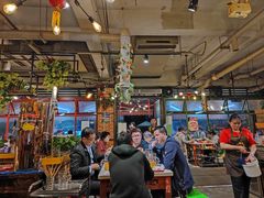 大堂-钢管厂歆瑞源油卤串串香(春熙路太古里店)