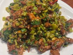 怪味牛柳-恩宏德餐馆(平山道店)