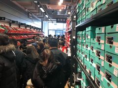 -NIKE上海青浦优选体验店