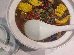 -江城小馆陕南妈妈菜·全球旅行餐厅(钟楼店)