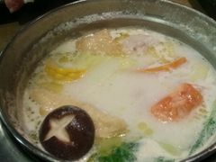 -伊人锅·魔石泡泡鱼