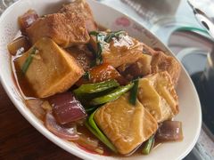 -万兴启丰椰子文化园餐厅