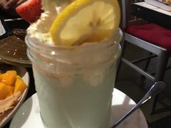 蓝色精灵优格奶昔-MIKAKU(万达广场上海宝山店)