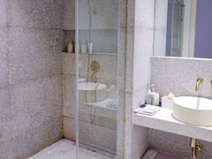 -LANN I 蘭 SPA(陆家嘴中心店)