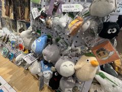 -猫的天空之城概念书店(北戴河蔚蓝海岸店)