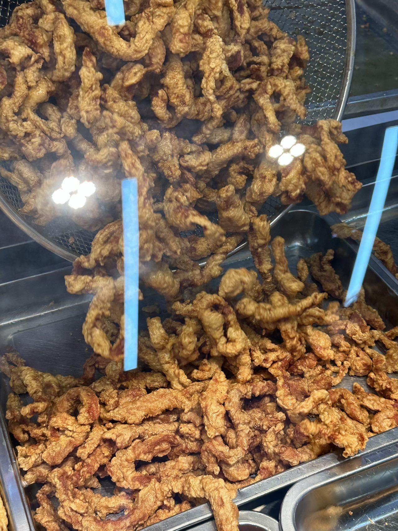 淄博特产之康都炸肉!