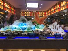 -锤头鲨毛肚海鲜烤肉自助餐厅(国购广场店)