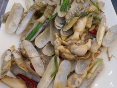 -侬佳蒸菜馆(听潮店)