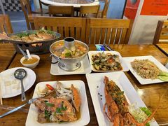 -两兄弟Song Pee Nong(2号店)