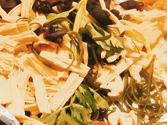 素拌菜-留夫鸭(巴黎春天宝山店)