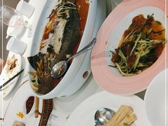 -万龙洲海鲜(大兴绿地缤纷城店)