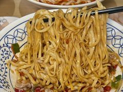 -李与白包子铺(桐梓林店)