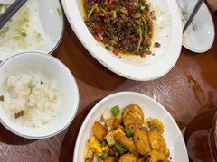 -湖南人家湘菜馆(镇江路店)