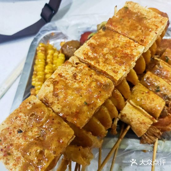 高先生炸串店(渤海国际广场店)