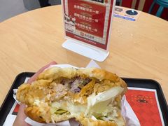 -塔斯汀中国汉堡(徐汇汇京广场店)