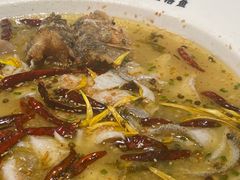 -渔语鱼酸菜鱼新川菜(来福士店)