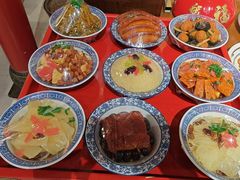 -蓝田九大碗民俗食府(蓝田店)