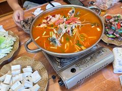 -古城苗家土菜馆(河景餐厅店)