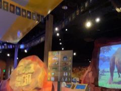 -珠海横琴国家地理探险家中心(创新方)