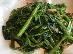 马拉盏炒通菜-大头虾越式风味餐厅(光明广场店)
