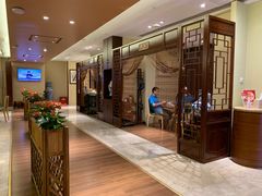 -广州中心皇冠假日酒店·百粤楼