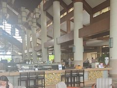 -亚龙湾喜来登·美景台大堂吧