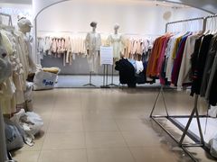 -兴旺欧韩城(上海兴旺国际服饰城店)
