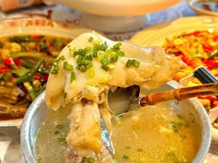 -耙吉吉川味小酒馆(本地人回头店)