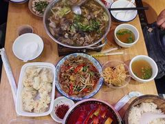-谢老五跷脚牛肉·非遗传承店
