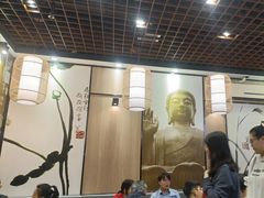 -裕记烧腊连锁餐饮(国商分店)