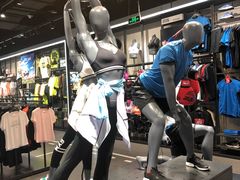-李宁(苏州中心店)